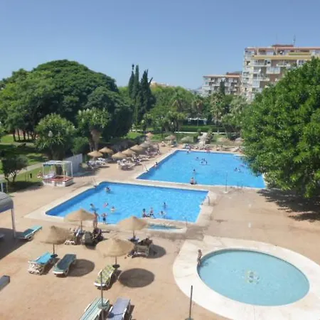 Apart And Studios Benalmadena Beach Exterior photo